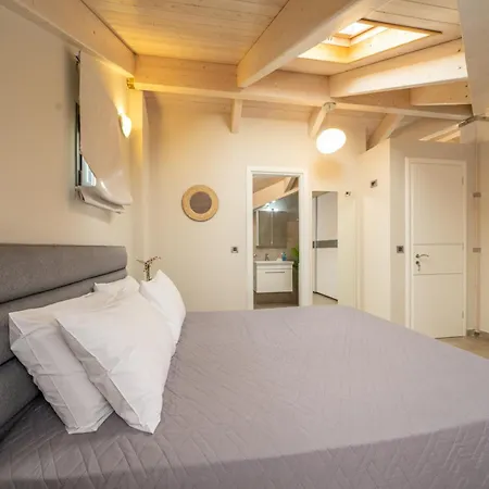 Libro D'oro Daire Argostolion